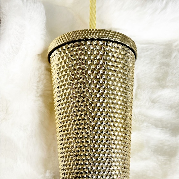 Starbucks Gold Studded 16oz Grande Tumbler with Straw- NWT Christmas 2022 - Picture 5 of 7